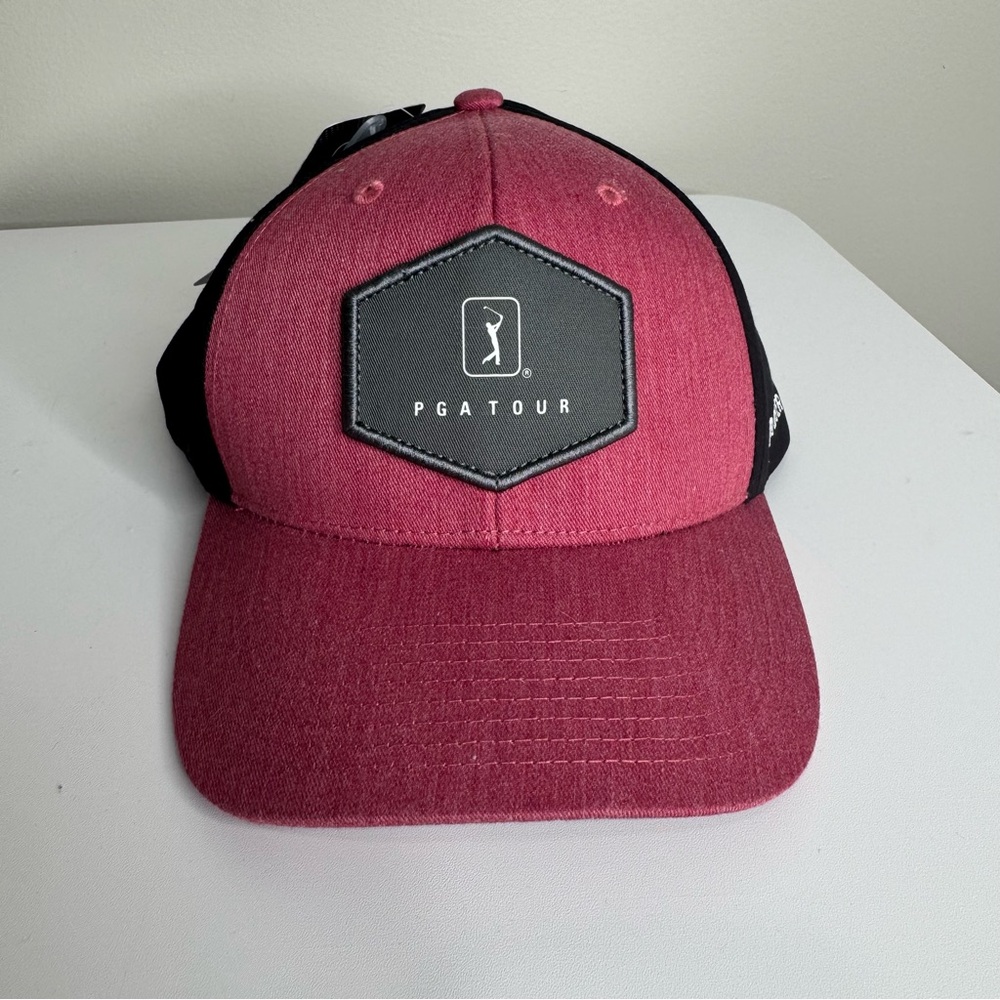 NWT PGA Tour Men’s Red Black Logo Patch Adjustable Sweat Wicking Hat Cap